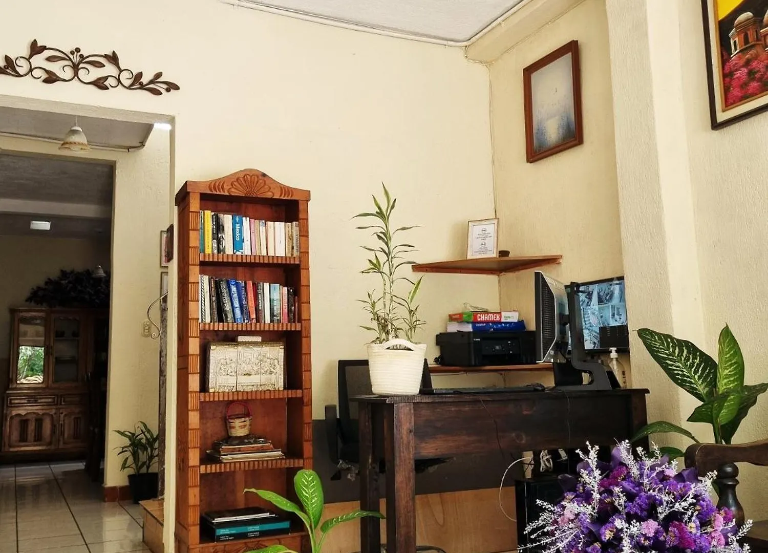 Mazaryk Bed And Breakfast Antigua Hostel